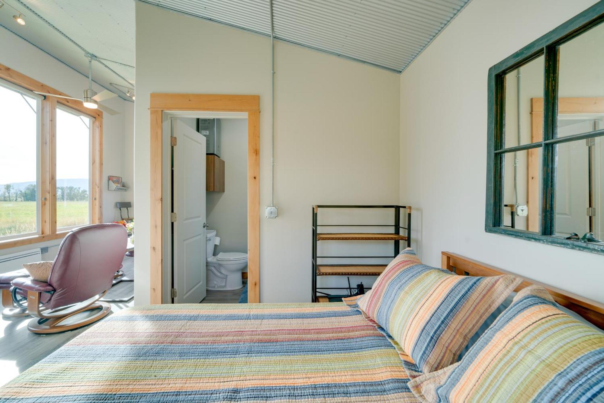 Beautiful Ranch Cottage - 45 Mi To Yellowstone Np! ลิฟวิงสตัน ภายนอก รูปภาพ