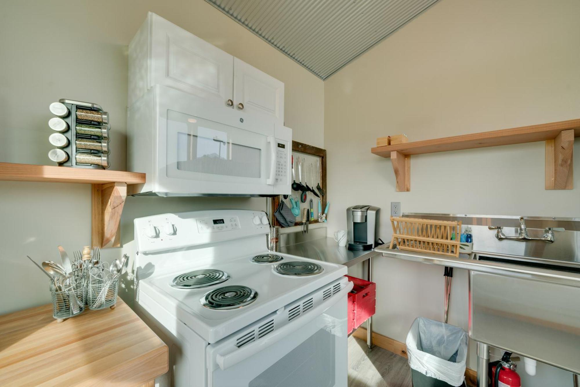 Beautiful Ranch Cottage - 45 Mi To Yellowstone Np! ลิฟวิงสตัน ภายนอก รูปภาพ