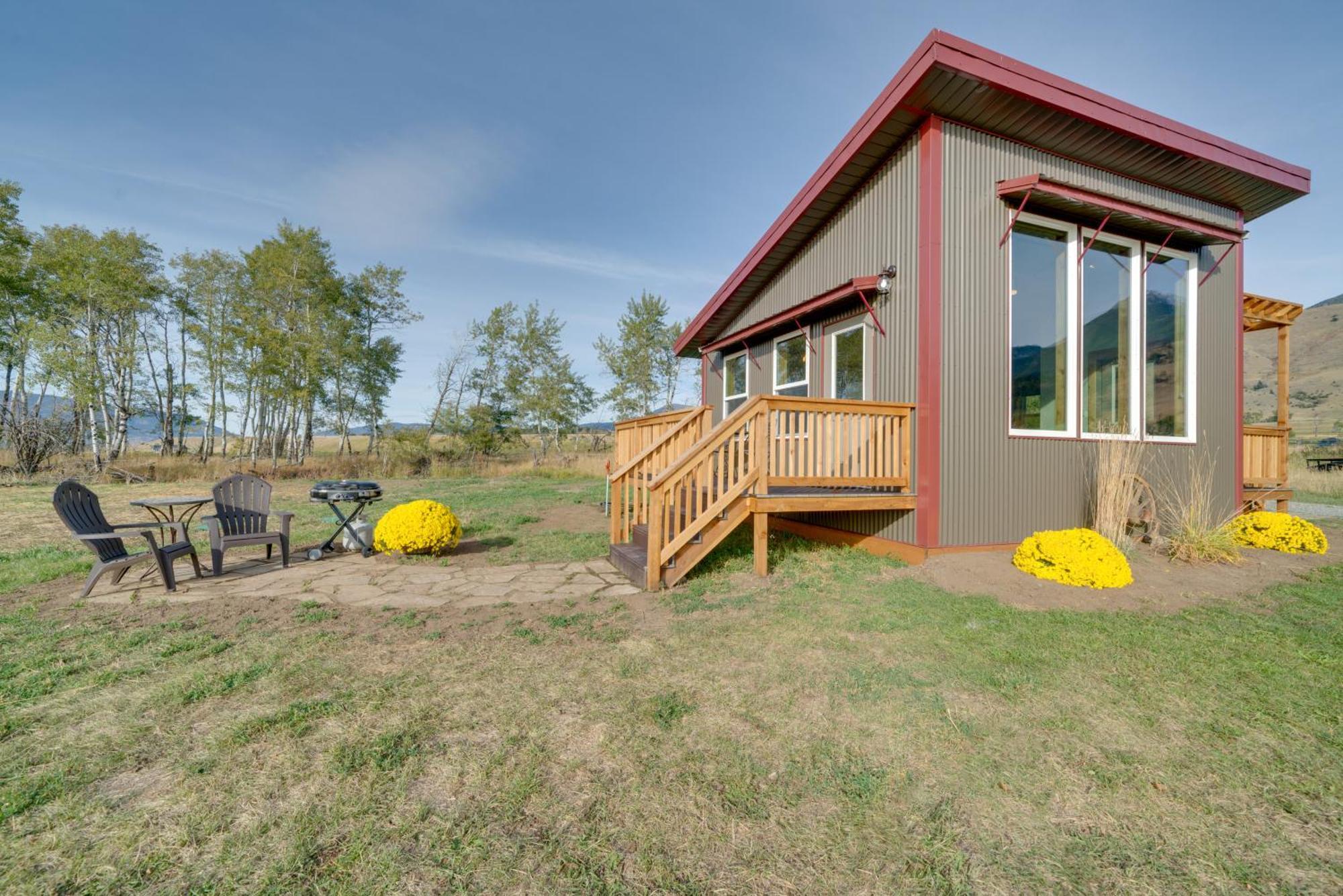 Beautiful Ranch Cottage - 45 Mi To Yellowstone Np! ลิฟวิงสตัน ภายนอก รูปภาพ